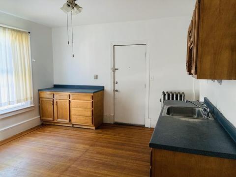 47 Merwin St, Springfield, MA 01107 photo 22