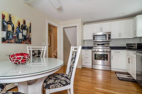 15 Meredith Cir, Needham, MA 02492 photo 12