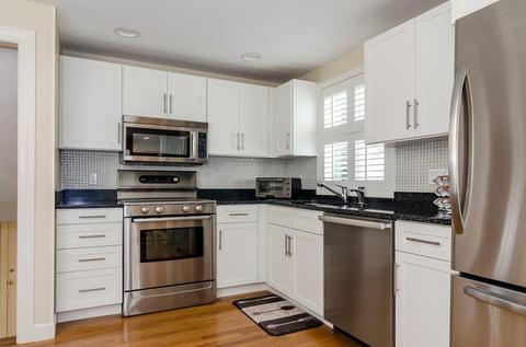 15 Meredith Cir, Needham, MA 02492 photo 11