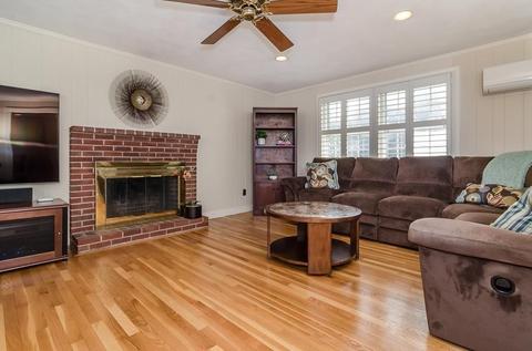 15 Meredith Cir, Needham, MA 02492 photo 13