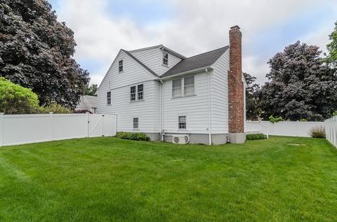 15 Meredith Cir, Needham, MA 02492 photo 28