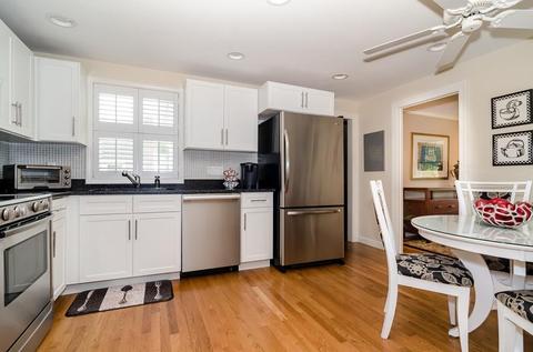 15 Meredith Cir, Needham, MA 02492 photo 10