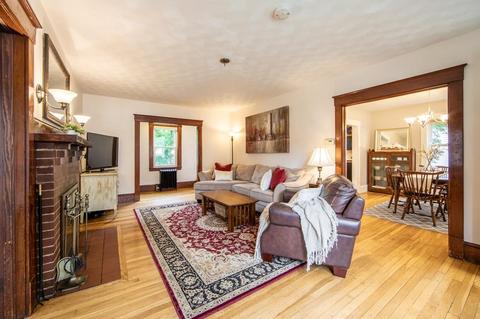 71 Locust St, Reading, MA 01867 photo 6