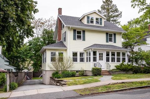 71 Locust St, Reading, MA 01867 photo 1