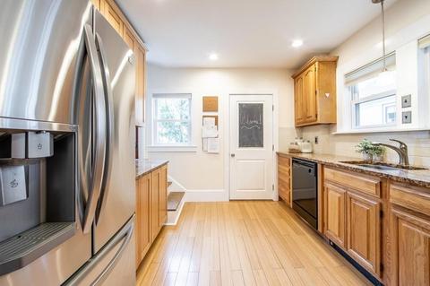 71 Locust St, Reading, MA 01867 photo 12