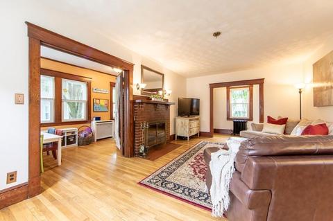 71 Locust St, Reading, MA 01867 photo 4