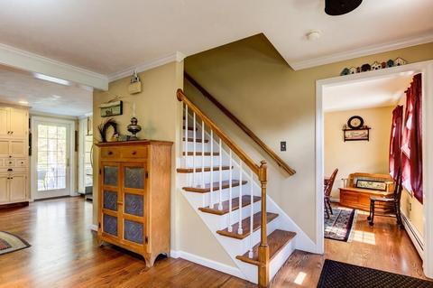 2 Merriam Way, Upton, MA 01568 photo 2