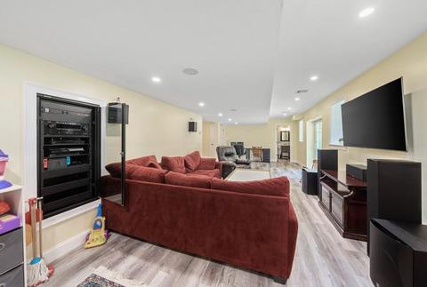 65 Sunset Pt, Hanover, MA 02339 photo 22