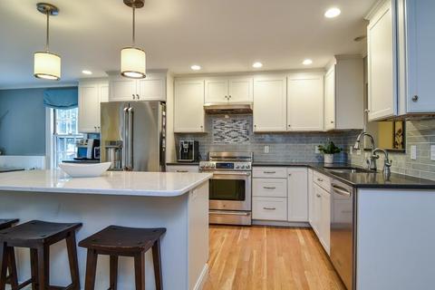 39 Thornton Rd, Needham, MA 02492 photo 9