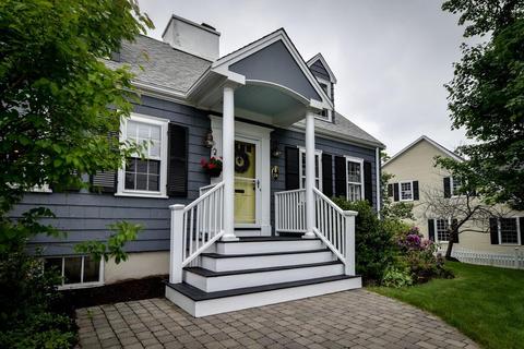 39 Thornton Rd, Needham, MA 02492 photo 2