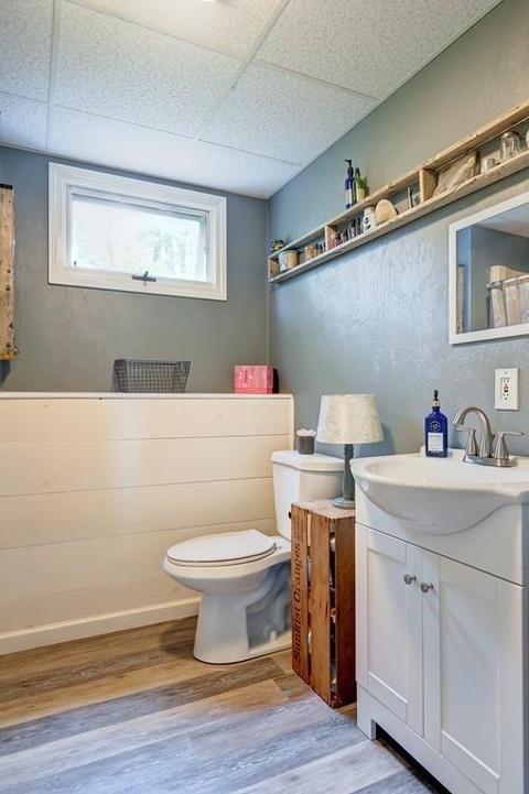128 Peach St, Barre, MA 01005 photo 11