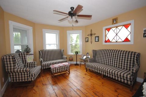 41 Everard St, Worcester, MA 01605 photo 4