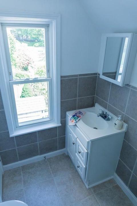 28 Laurier St, Worcester, MA 01603 photo 22