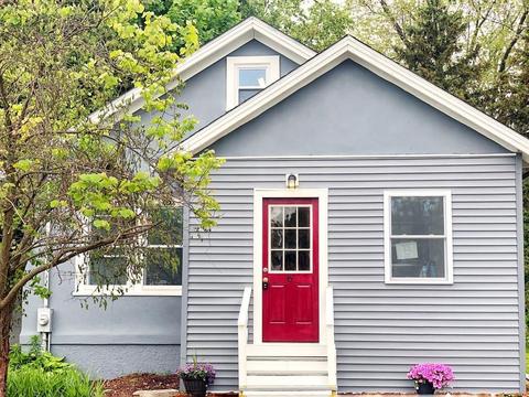 6 Melbourne St, Worcester, MA 01603 photo 2