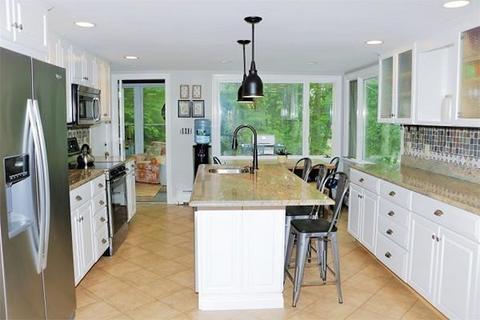 29 Howland Ln, Hingham, MA 02043 photo 6
