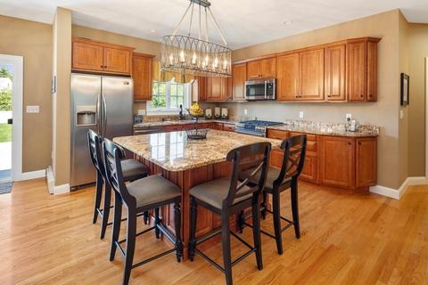 8 Christopher Ln, Hanson, MA 02341 photo 8