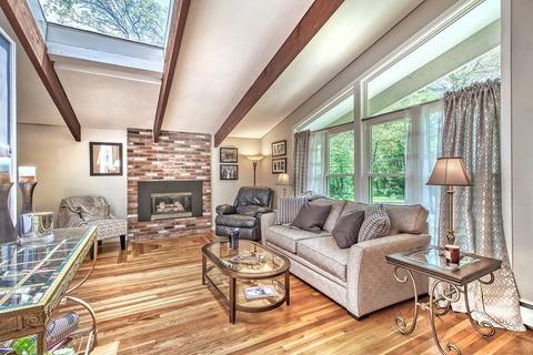 49 Walnut St, Millis, MA 02054 photo 8
