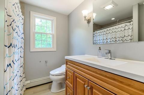 4 Hemlock Rd, Andover, MA 01810 photo 24