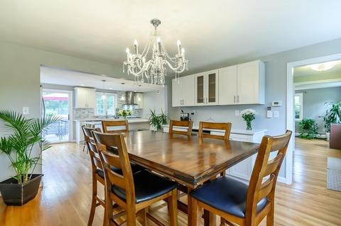 4 Hemlock Rd, Andover, MA 01810 photo 9