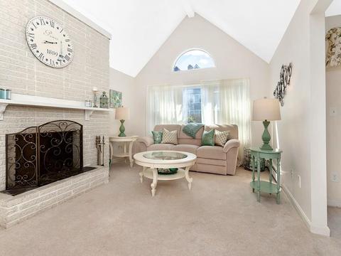 84 Walpole St #1F, Canton, MA 02021 photo 3