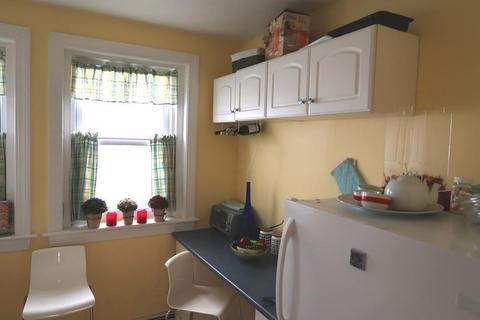 21 Warwick Rd #BF, Brookline, MA 02445 photo 15