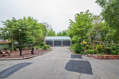 124 Hermon St, Winthrop, MA 02152 photo 28