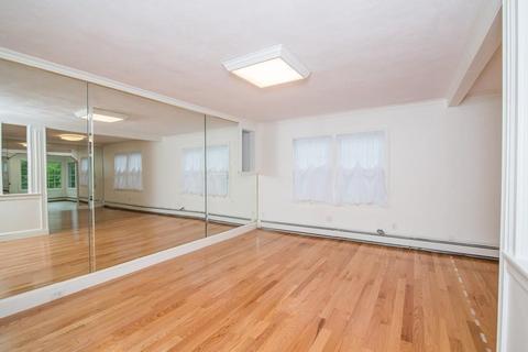 124 Hermon St, Winthrop, MA 02152 photo 9