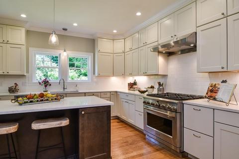 53 Rolling Ln, Needham, MA 02492 photo 14