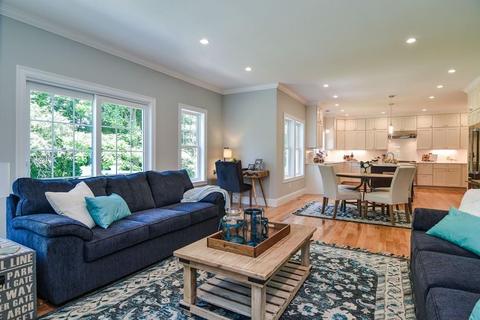 53 Rolling Ln, Needham, MA 02492 photo 5