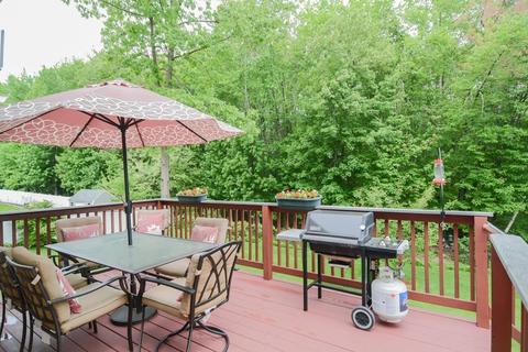 49 Clement Rd, Dracut, MA 01826 photo 5
