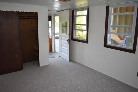 23 Tucker Ln, Sutton, MA 01590 photo 9
