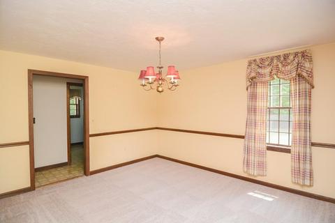 11 Roberts Rd, Hanover, MA 02339 photo 5
