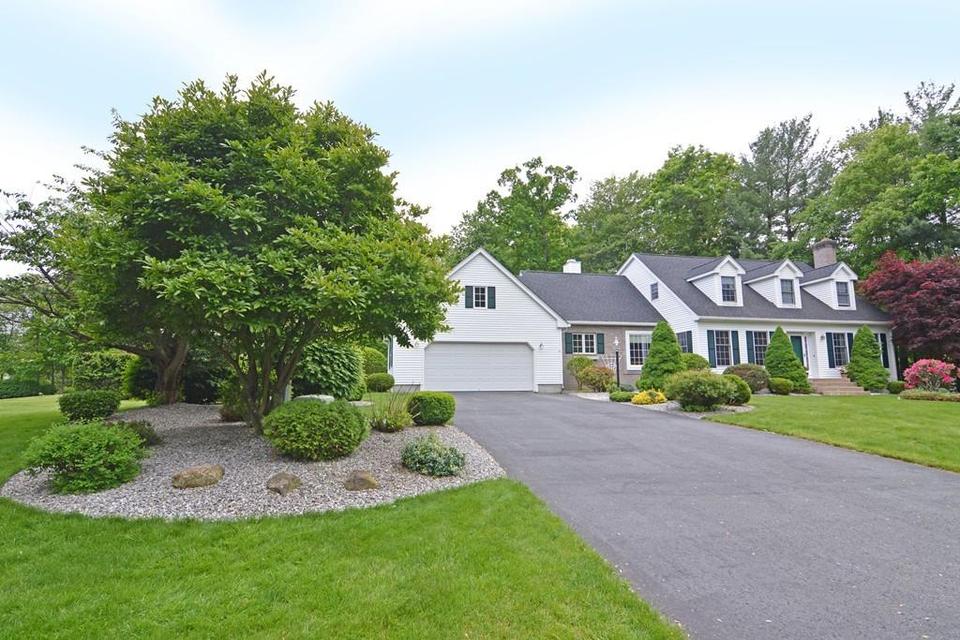 304 Millbrook Dr, East Longmeadow, MA 01028 25 Photos MLS 72509616