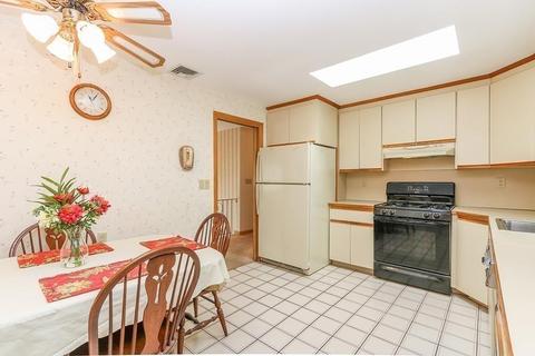 67 Rosemary Rd, Dedham, MA 02026 photo 9
