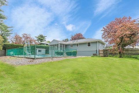 67 Rosemary Rd, Dedham, MA 02026 photo 20