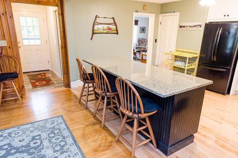 52 Bartons Ln, Milton, MA 02186 photo 4