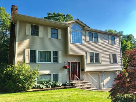 11 Whiting Ave, Walpole, MA 02081 photo 1