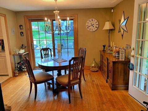 829 Dickinson St, Springfield, MA 01108 photo 6