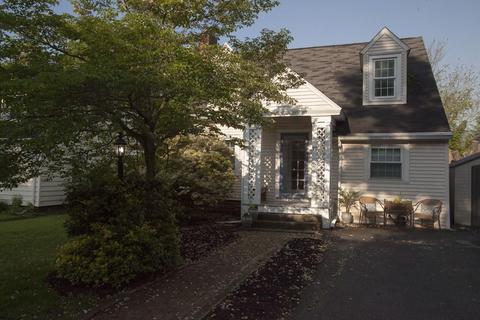 77 Winifred Ave, Worcester, MA 01602 photo 1