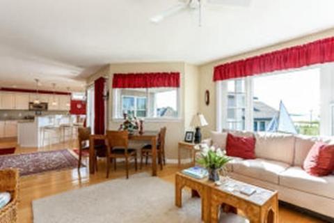 1 Pond St, Wareham, MA 02571 photo 8