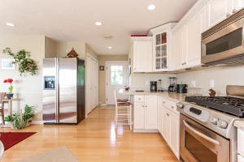 1 Pond St, Wareham, MA 02571 photo 7