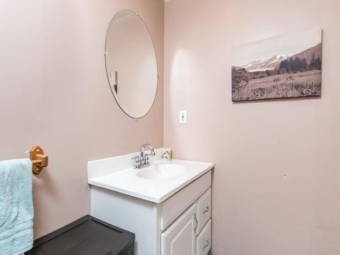 136 Main St, Townsend, MA 01469 photo 14