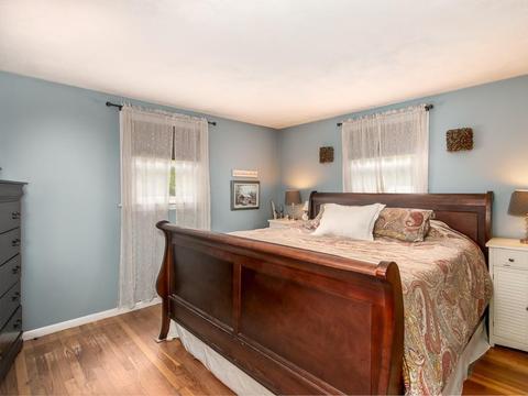 136 Main St, Townsend, MA 01469 photo 7