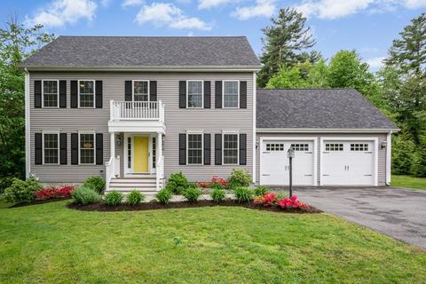 28 Warren St, Upton, MA 01568 photo 1