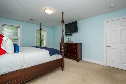 28 Warren St, Upton, MA 01568 photo 17