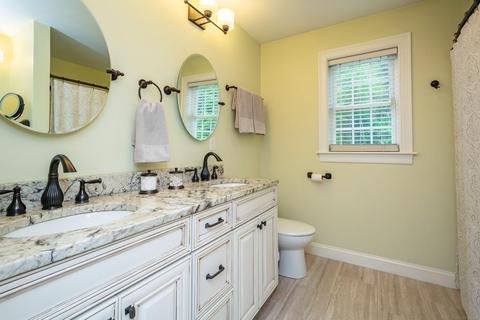 28 Warren St, Upton, MA 01568 photo 18