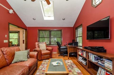 77 Standish Rd, Needham, MA 02492 photo 11