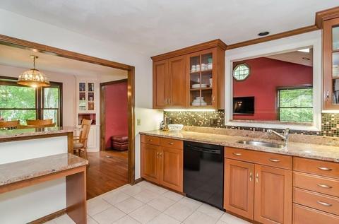 77 Standish Rd, Needham, MA 02492 photo 7