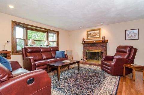77 Standish Rd, Needham, MA 02492 photo 5