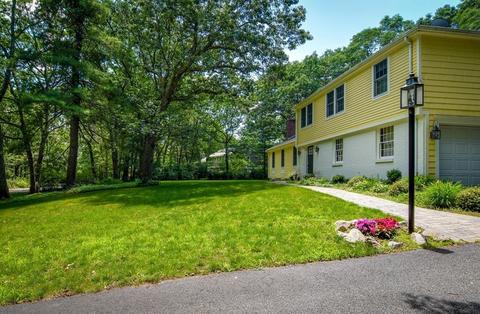 3 Hilltop Rd, Dover, MA 02030 photo 1